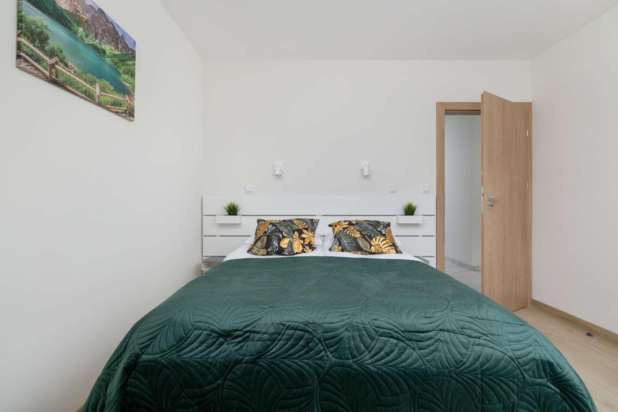 Cozy Apartments Laszkiewicza With Parking By Noclegi Renters Kraków Eksteriør billede